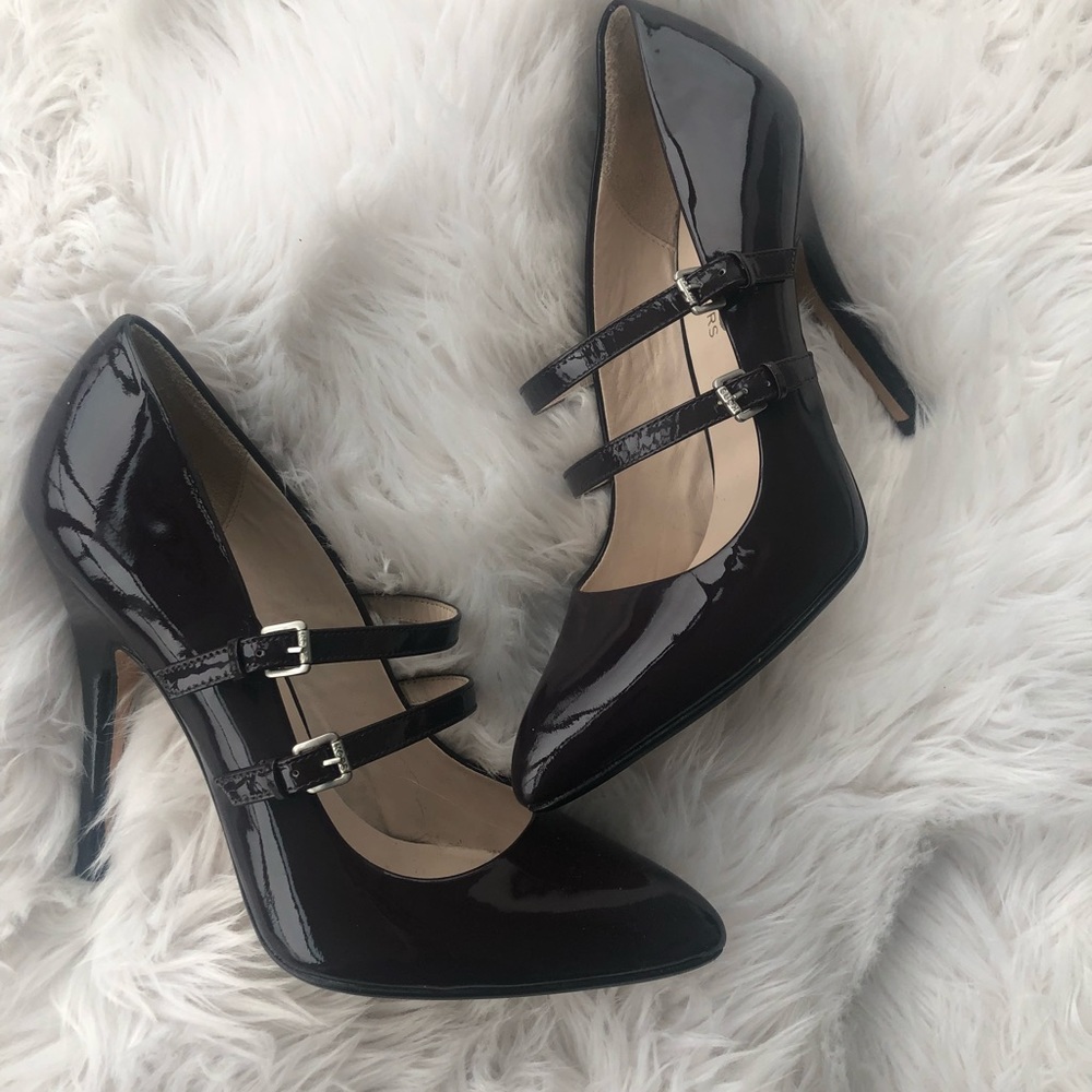 Gorgeous Kors by Michael Kors heels